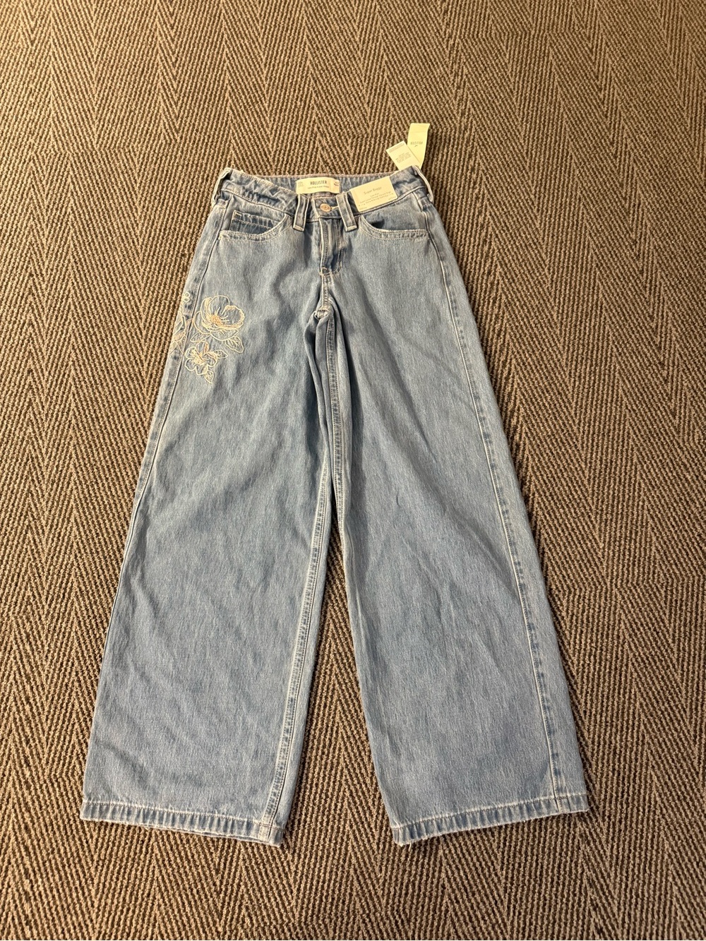 Hollister Light Blue Wide-Leg Women's Jeans with Embroidered Detail